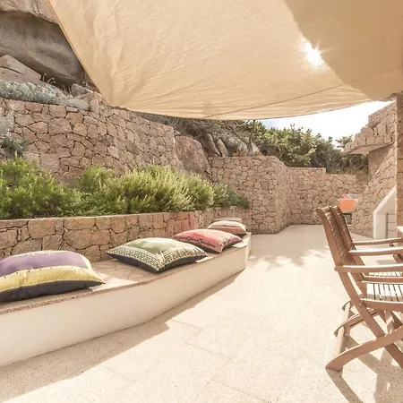 Villa Riviera *